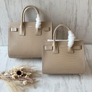 Saint Laurent Sac de Jour Tote Bags