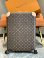 Horizon 55 Luxury All Luggage in Dubai UAE | LOUIS VUITTON - Image 5